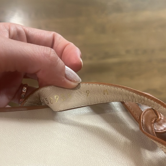 Stuart Weitzman Cami Leather Bridal Sandal - Picture 8 of 8